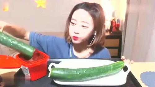 娱乐吃瓜酱雪王,娱乐吃瓜酱的奇幻之旅
