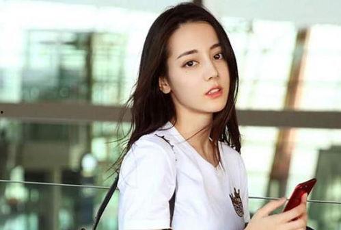 宋祖儿举报吃瓜娱乐君,揭露吃瓜娱乐君背后真相